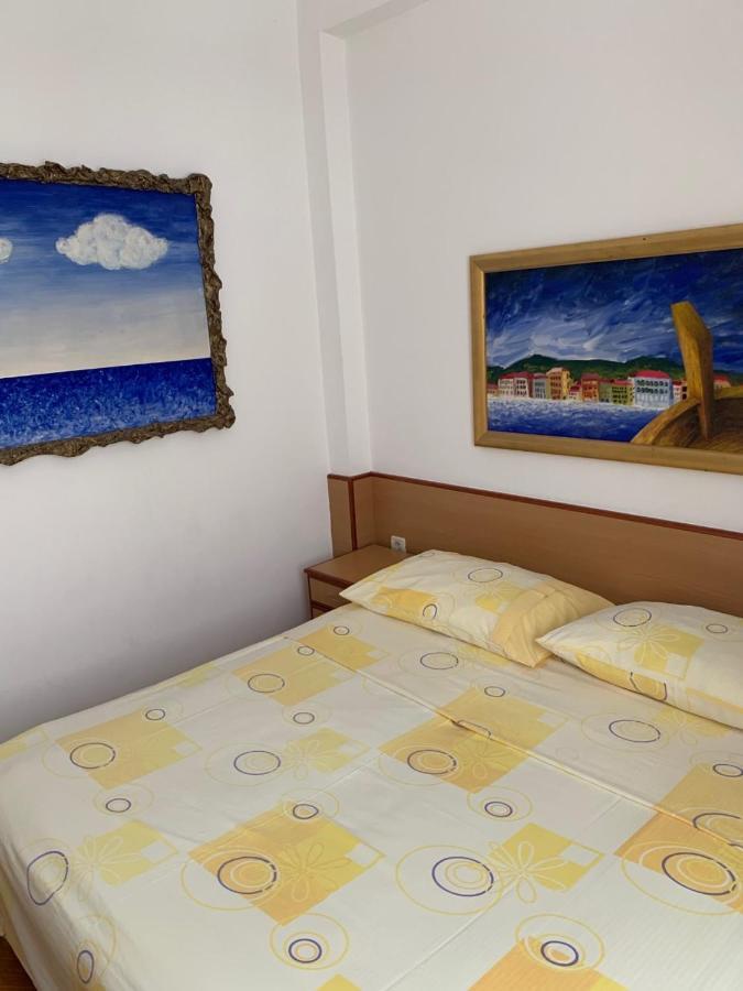 Apartments Epicentar Centar Baška Voda Buitenkant foto